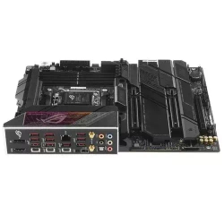 Материнская плата Asus ROG Strix X670E-I GAMING WIFI mini-ITX RTL  (90MB1B70-M0EAY0)