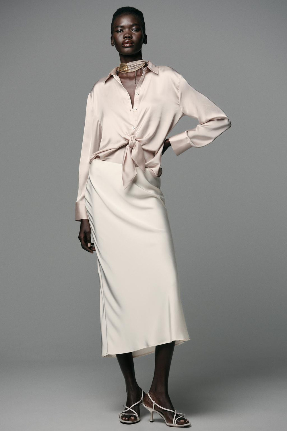 ZARA АТЛАСНАЯ РУБАШКА С УЗЛОМ, КАВА