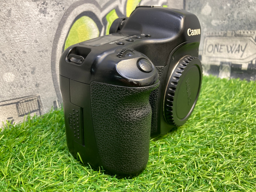 Canon EOS 5D