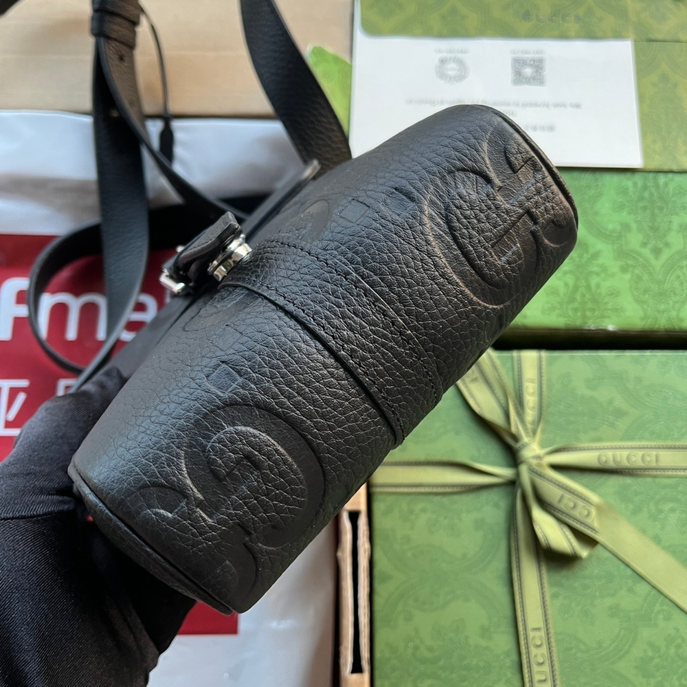 Gucci Jumbo GG Messenger Bag 18 cm