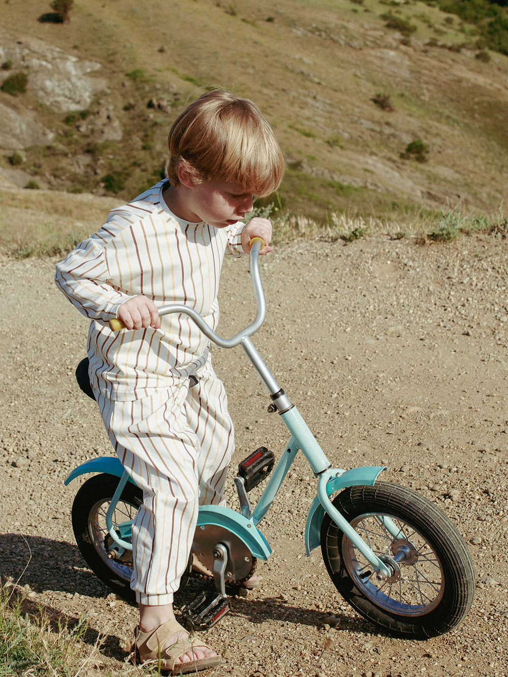 Брюки оверсайз Mjölk Ecru Stripes