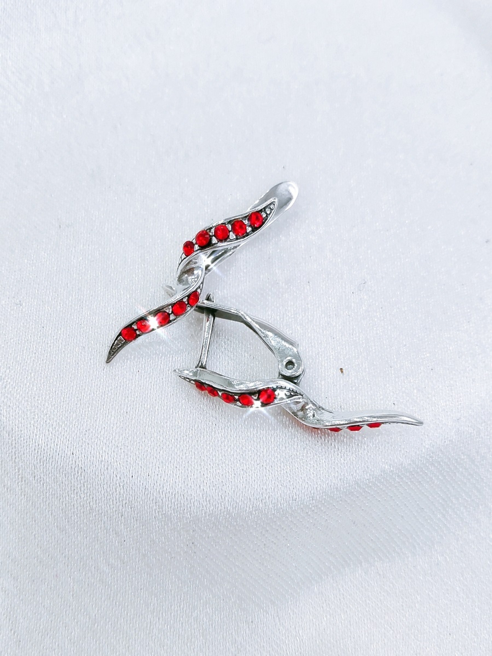 "Бланманже"  серьги в серебряном покрытии из коллекции "Десерт" от Jenavi с английским замком