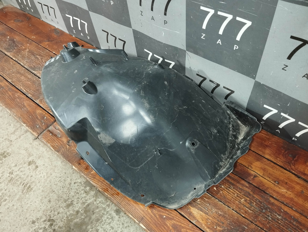 Подкрылок передний левый Skoda Karoq 17-нв Б/У Оригинал 575809961B