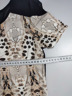 Блузка с анималистичным принтом 42-44 размер