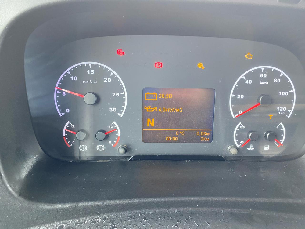 КамАЗ 5490 4x2 Седельный тягач 5490-S5 (Дизельный, 12,0 л, 401 л.с., МТ)