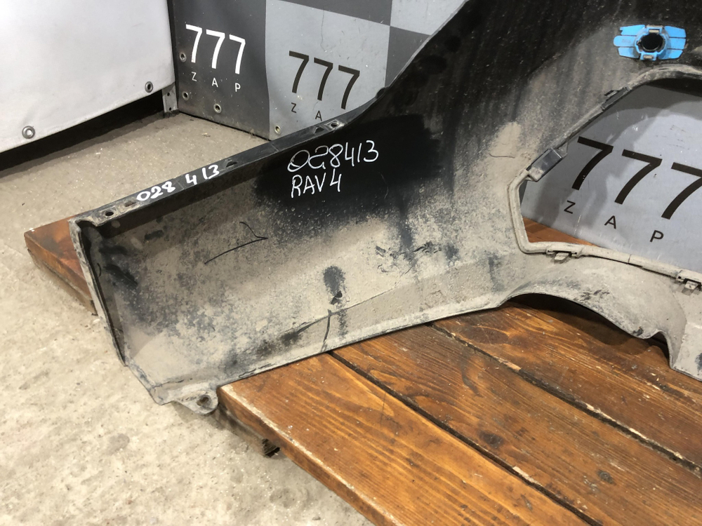 Бампер задний Toyota RAV4 V (XA50) 18-нв Б/У Оригинал 521590R280