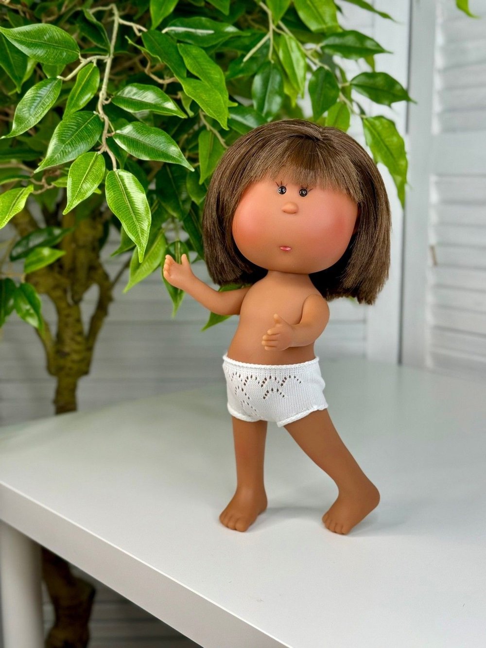 Кукла Nines виниловая 30см MIA LATINA без одежды (3000WL3)