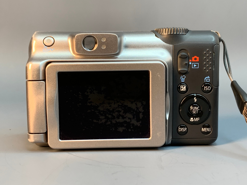 Canon PowerShot A650 IS не работает зум