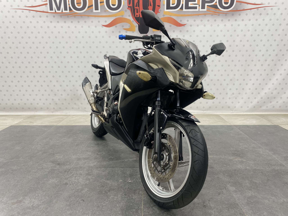 Honda CBR250R , 2012