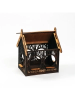 Кормушка-домик