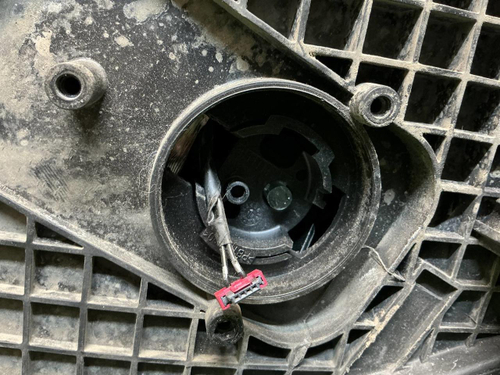 Фара правая BMW X5 F15 X6 F16 (13-18) ксенон