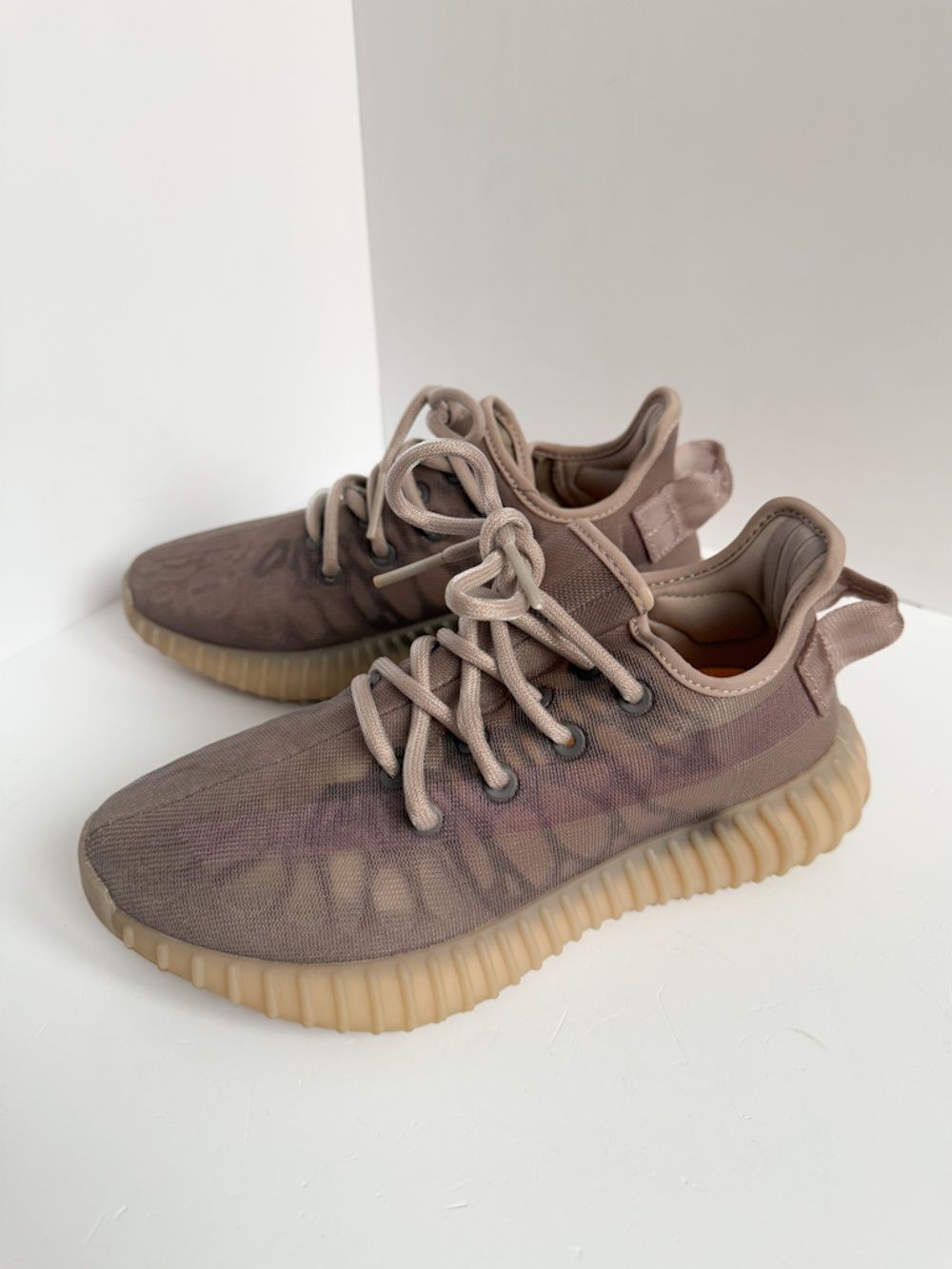 Кроссовки Adidas Yeeze Boost 350, 36