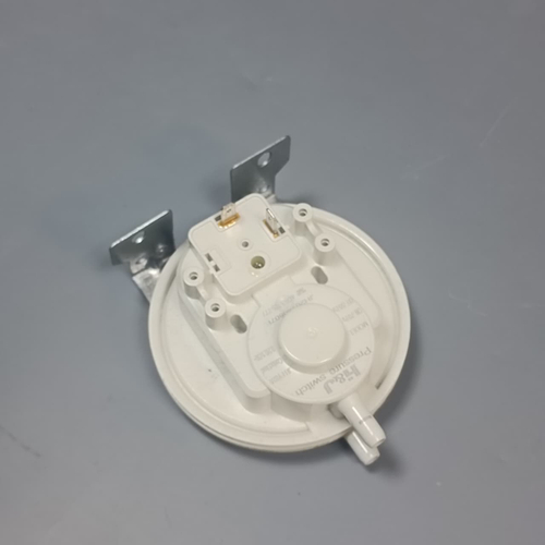 Б/У Пневмореле 70/50 для котлов Oasis, MONLAN арт. P0000005980