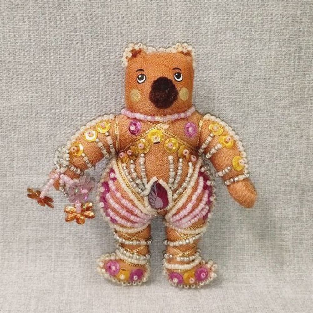 Бисерная ёлочная игрушка Медведь