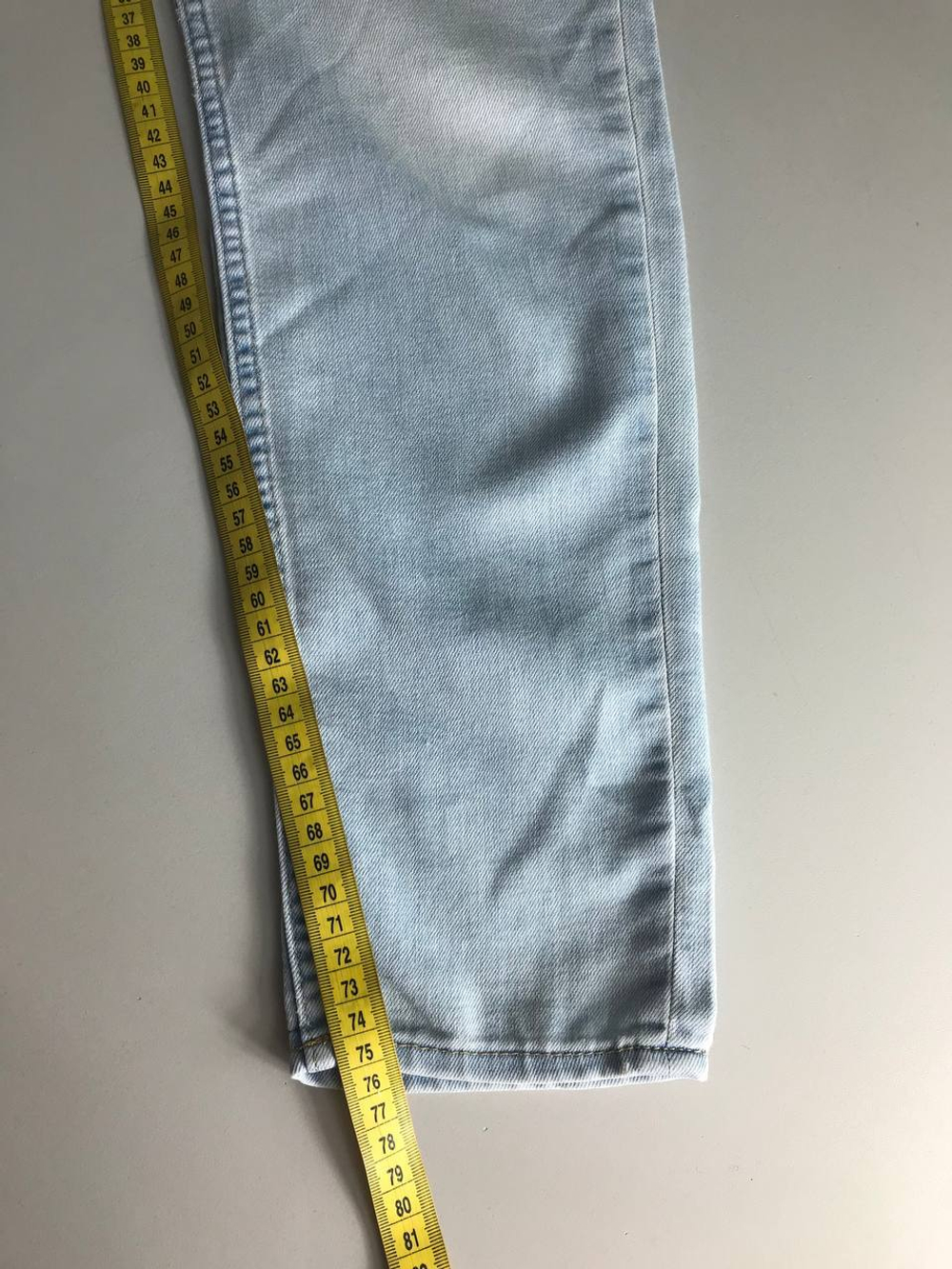 Джинсы H&M практичные, маркировка 36, визуально на 42 размер