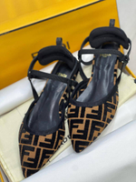 Слингбэки Fendi
