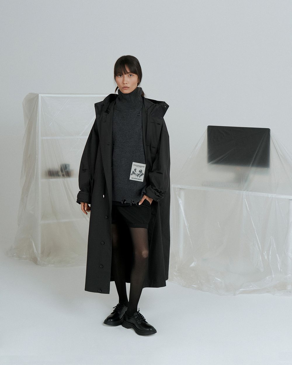 Свитер Une Petite Emeute Chess Rebels серый