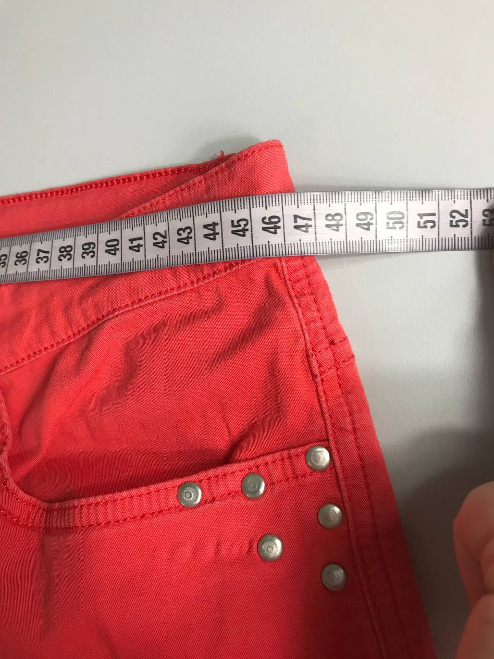 Джинсы Blue Seven яркого цвета, маркировка 46, визуально на 52/54 размер