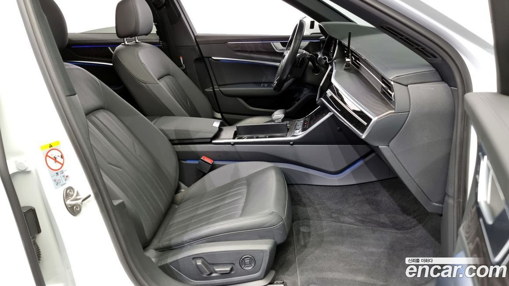 Audi A6 (C8) 45 TFSI Premium (02.2021)