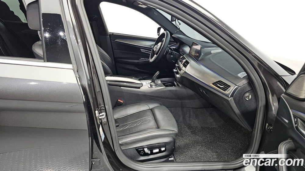 BMW 5 Series (G30) 520d M Sports Plus (08.2019)