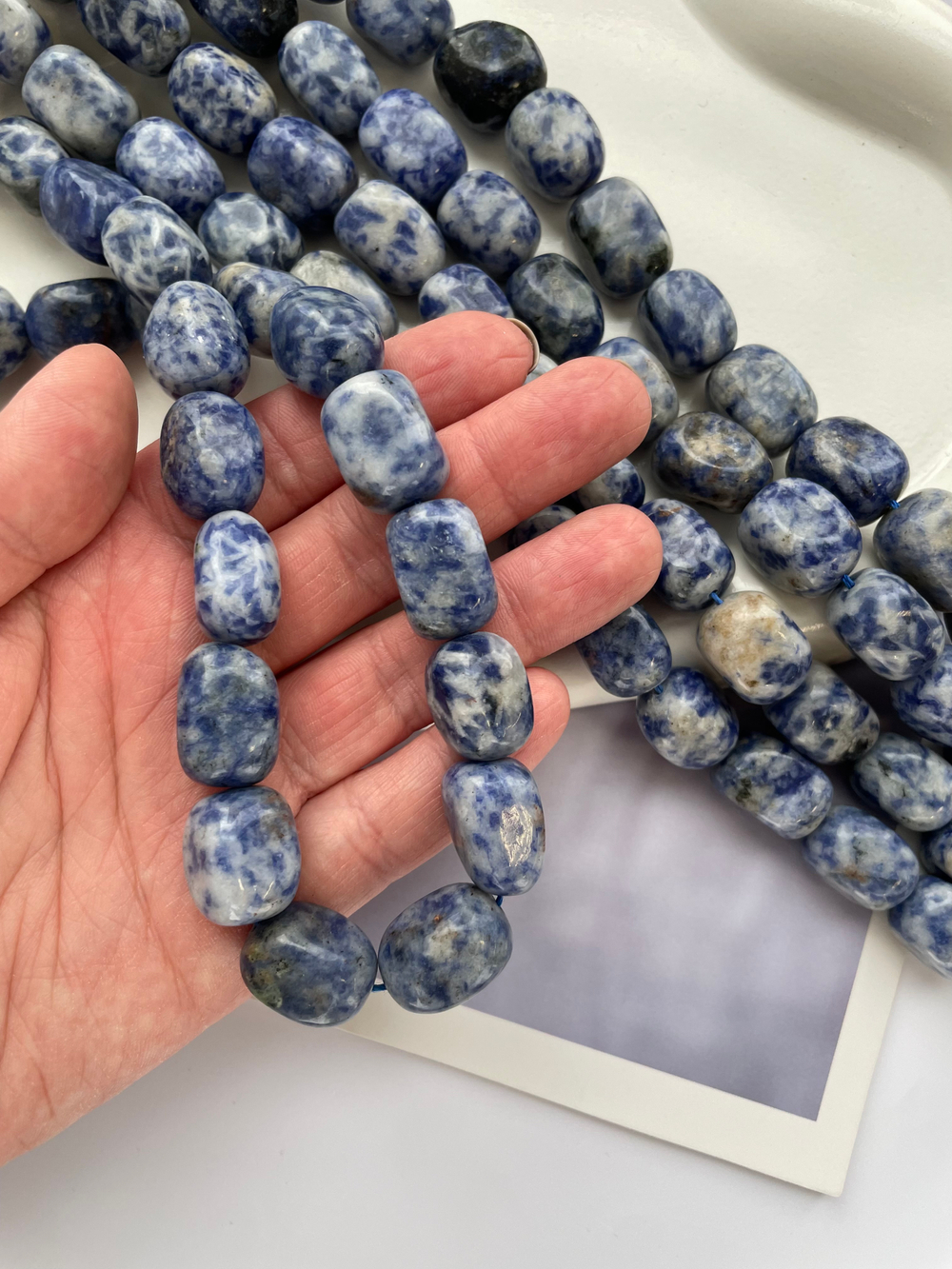 Бусины из содалита 13х18мм, прямоугольная галтовка