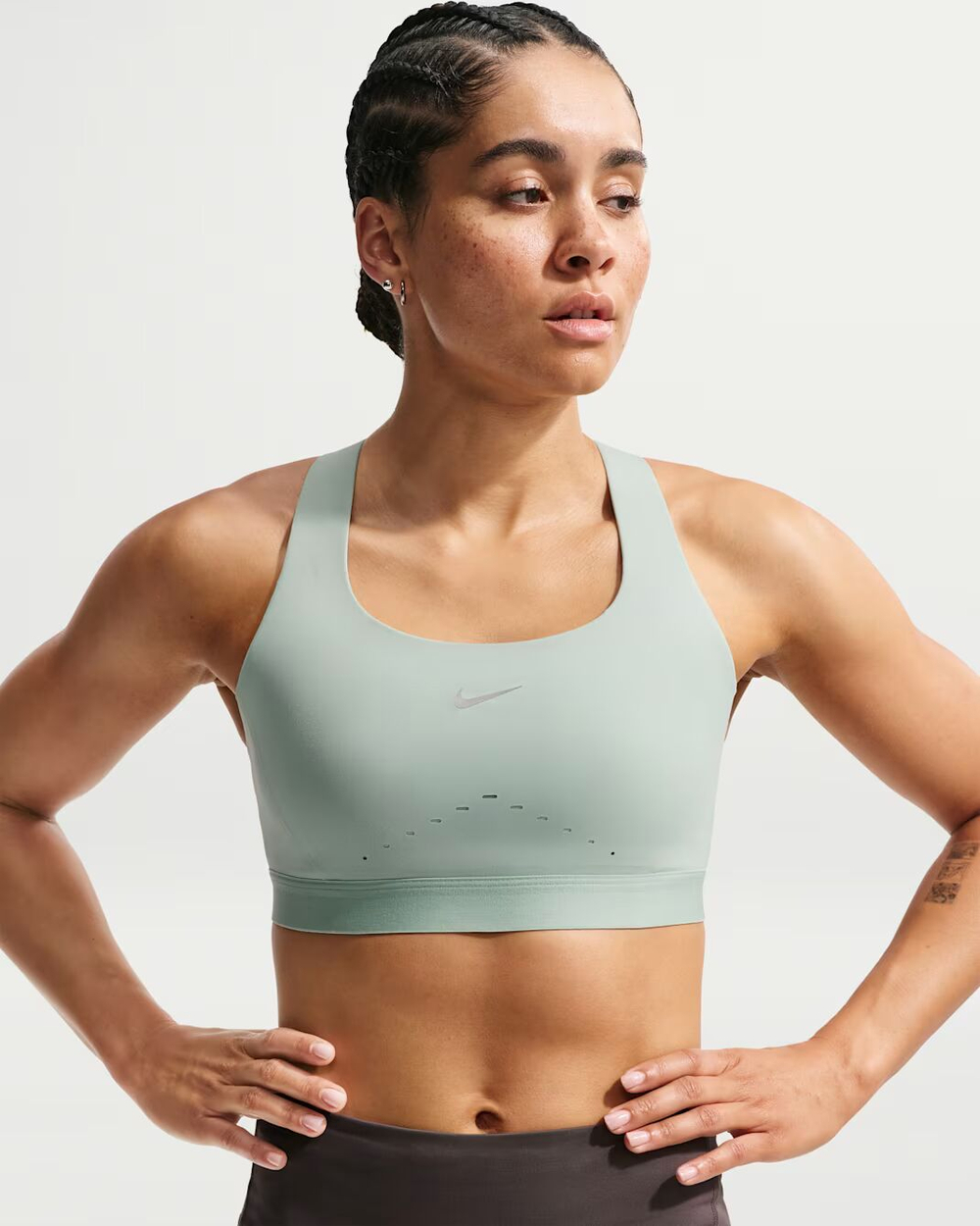 Nike Swift Женский спортивный бюстгальтер с высокой степенью поддержки и легкой подкладкой - NIKE