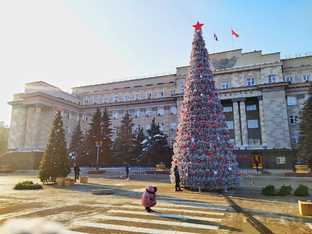 Ель уличная искусственная "Уральская" каркасная голубая (изумрудная) 60 м