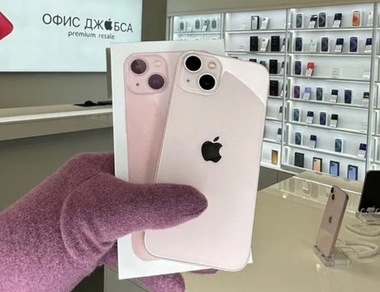 iPhone 13, 128 ГБ б/у