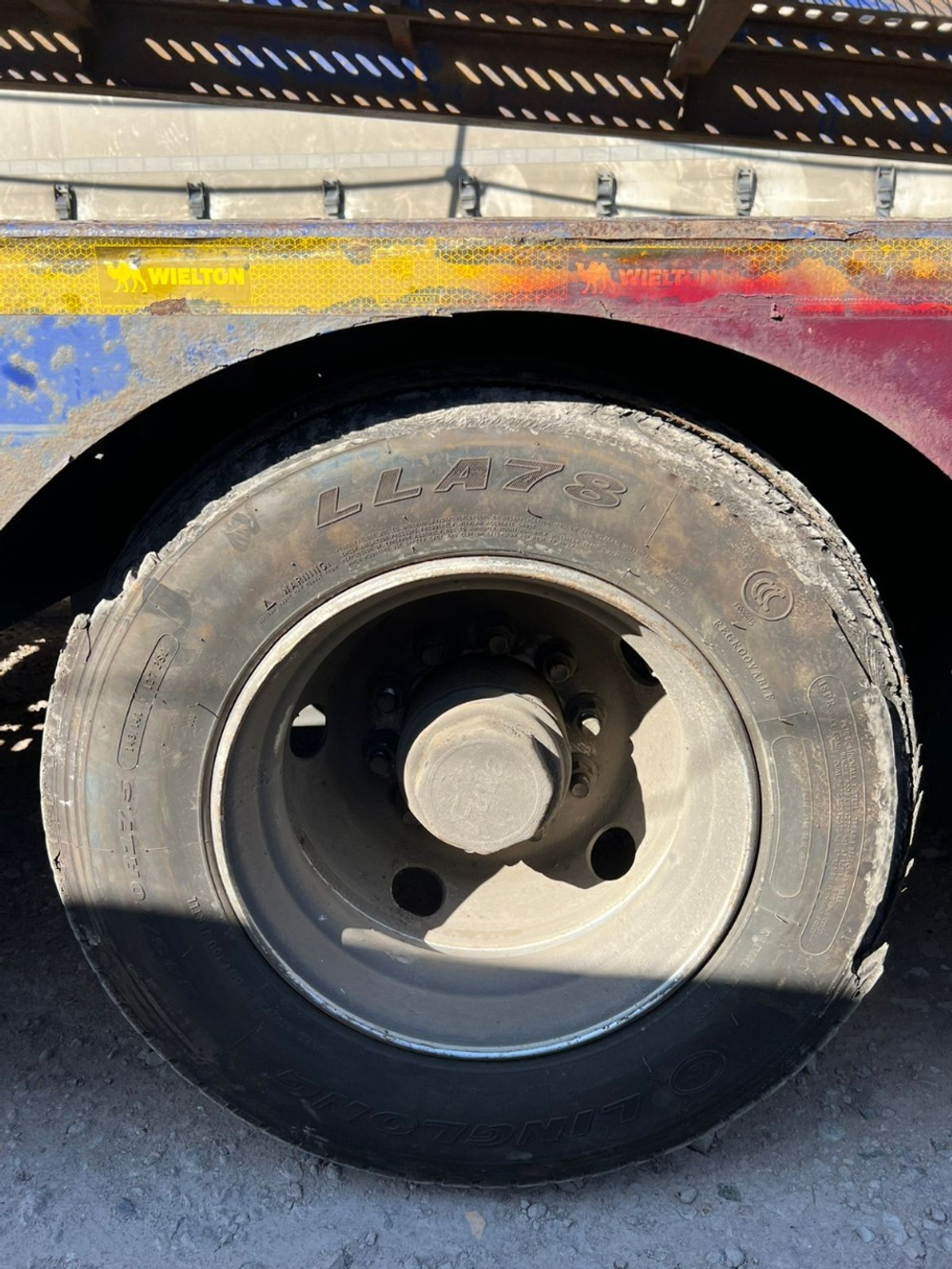 Rolfo LYZ9220* Полуприцеп автовоз LYZ9220TCL