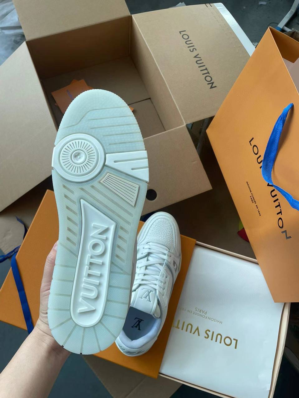 Кроссовки Louis Vuitton