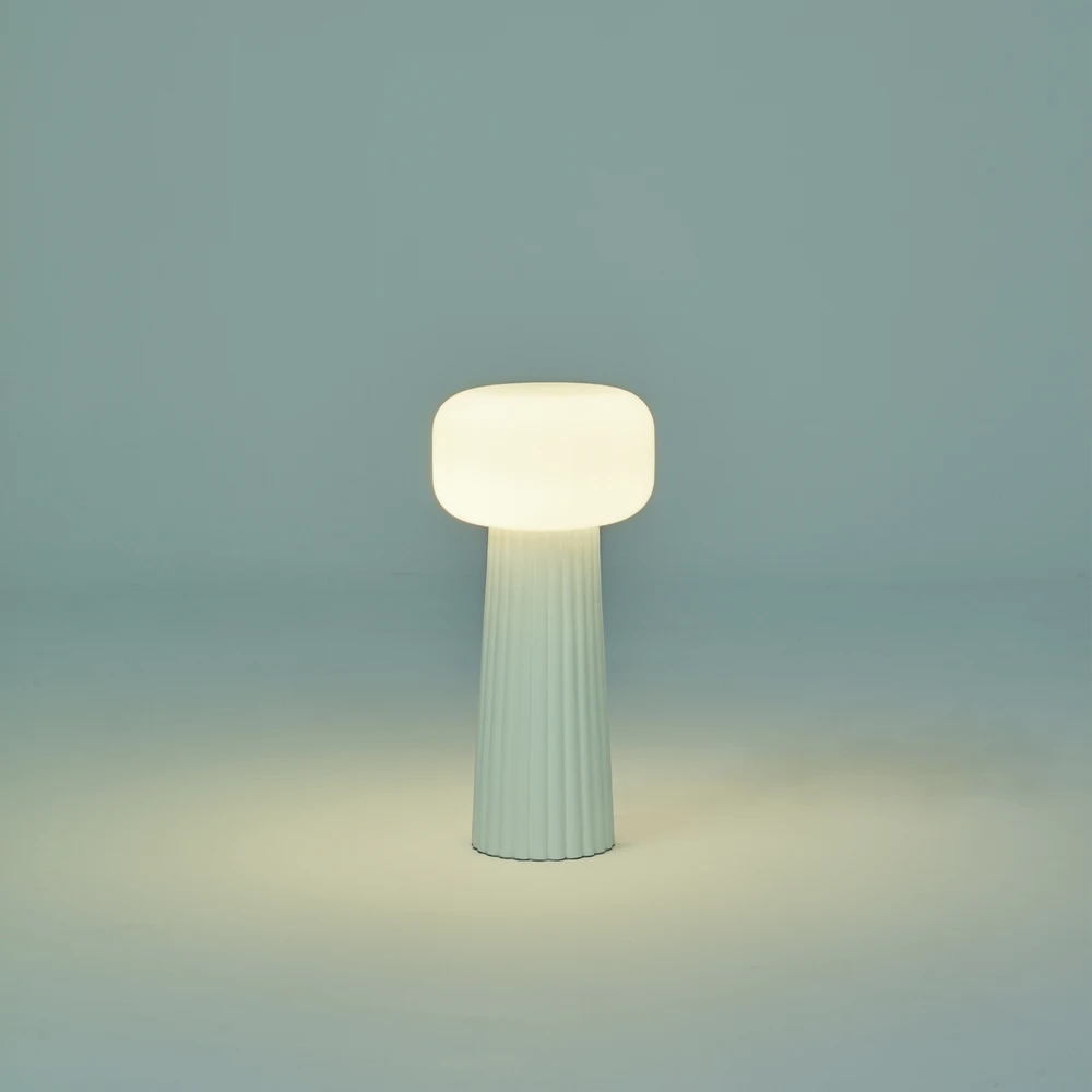 Декоративная настольная лампа Mantra FARO 7248