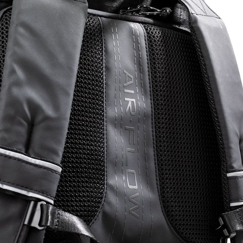 Tenba DNA Backpack 16 Black