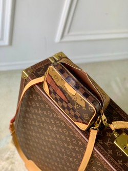 Louis Vuitton Trocadero Wearable Wallet