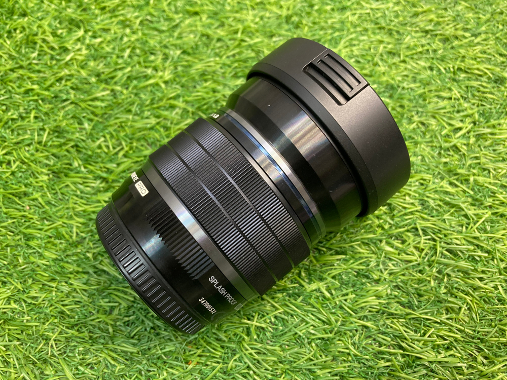 Olympus ED 8mm 1.8 Fisheye PRO