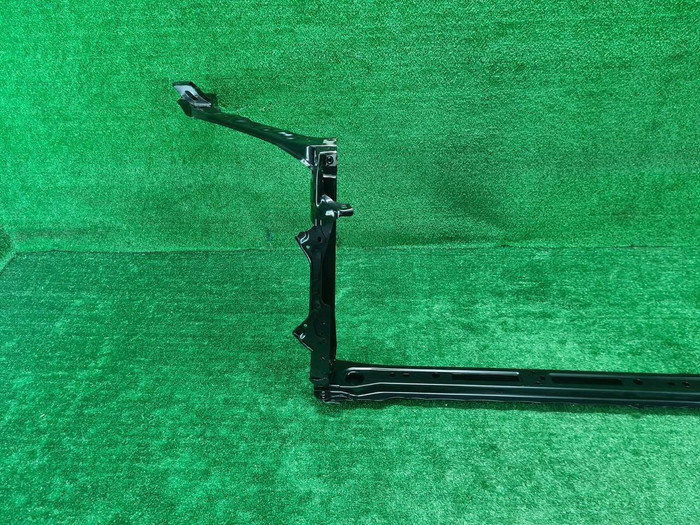 Телевизор Toyota Camry xv70 (2017-н.в.) O.E.M.