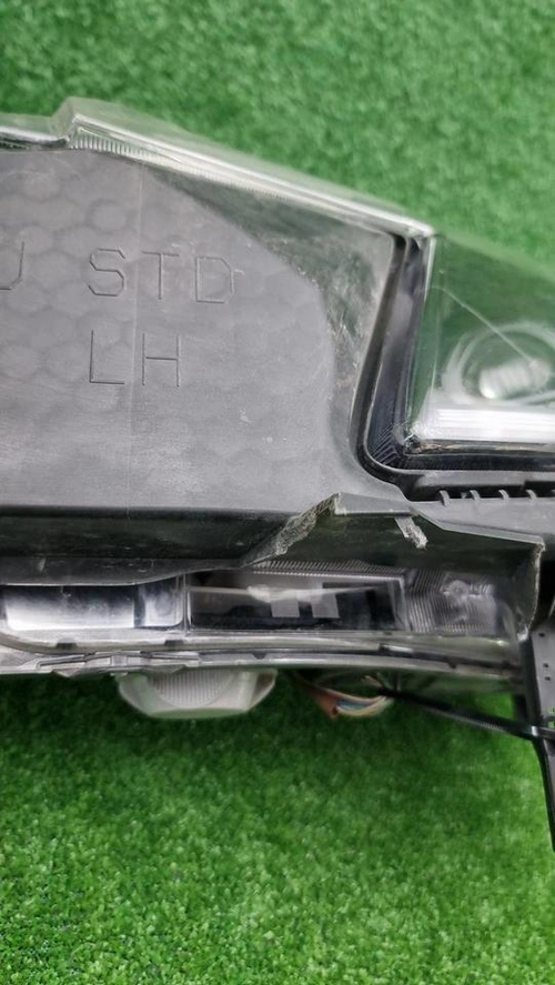 Фара левая Subaru Forester 5 SK (2021-н.в.) LED