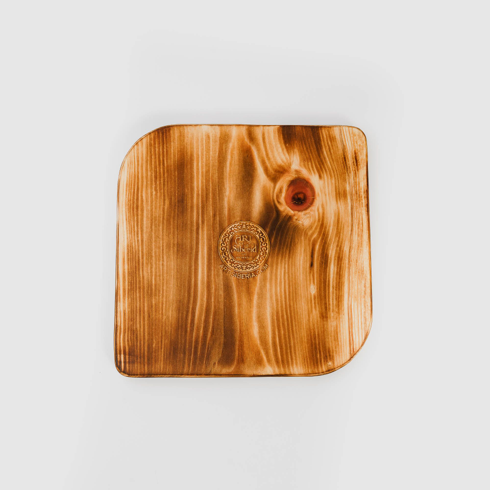 Деревянная менажница для подачи блюд из кедра