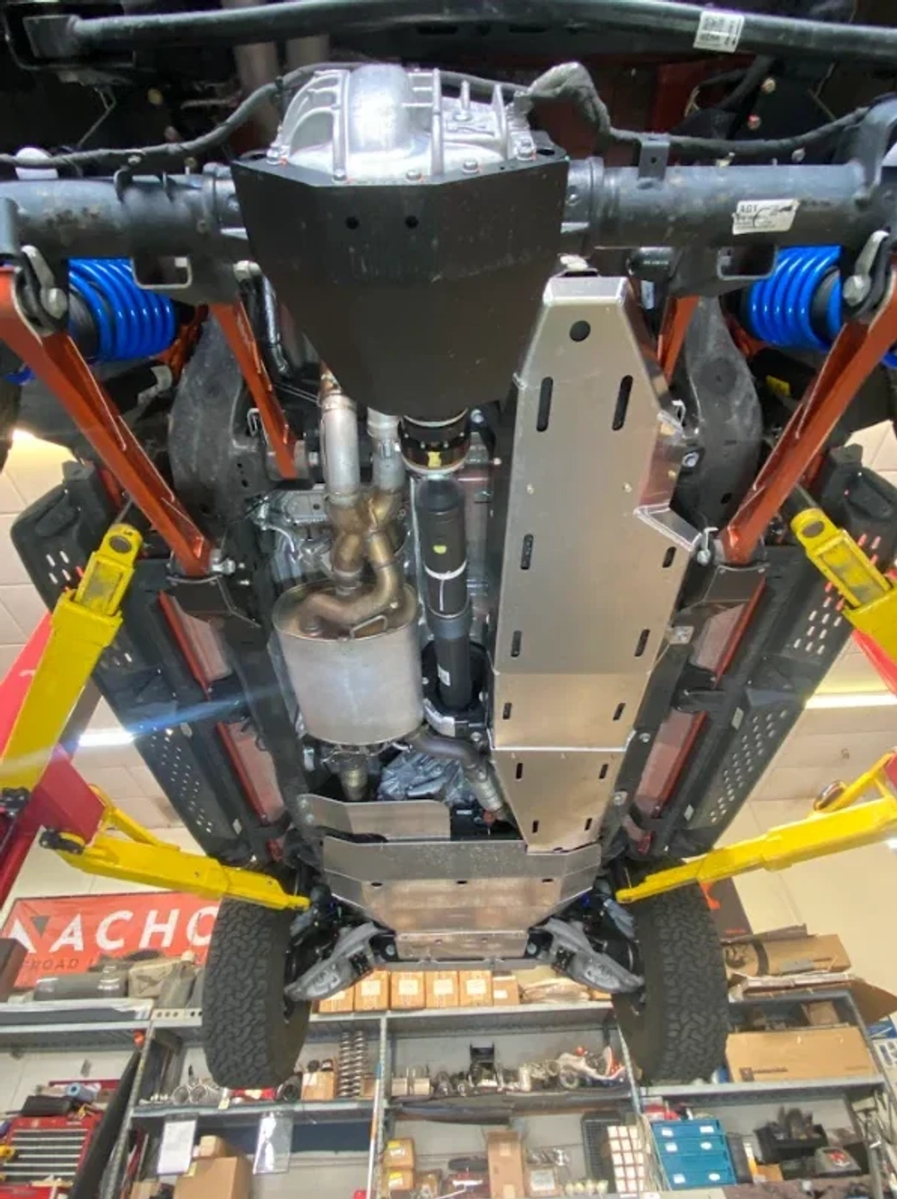 Защитная пластина топливного бака для Bronco Raptor 2022+ Форд Бронко Раптор