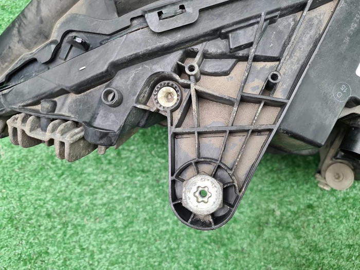 Фара левая Mercedes C w205 (2018-2023) LED