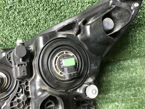 Фара правая Nissan Qashqai j11 17-23 галоген