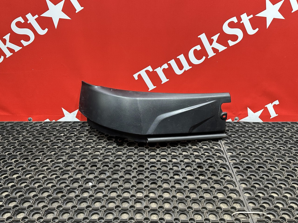 Жабо угол правый