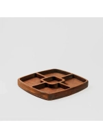 Деревянная менажница квадратная 5 отсеков из кедра