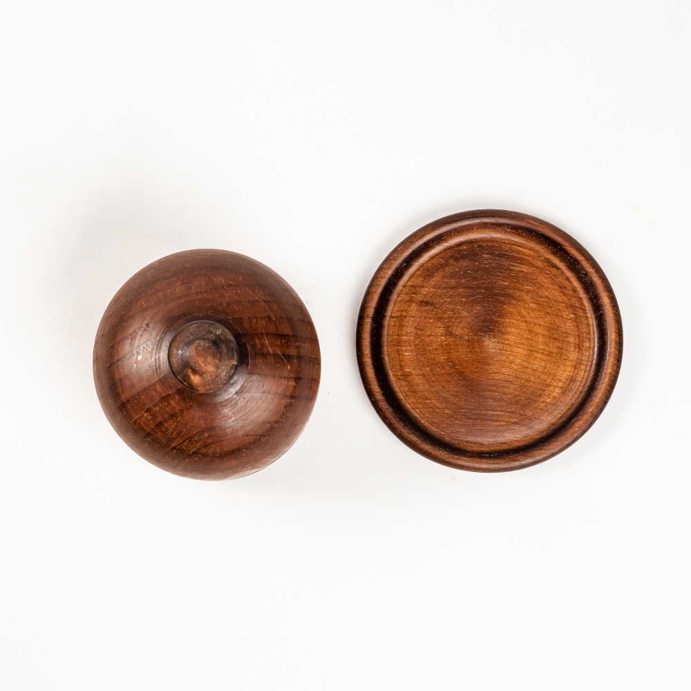 Масленка из дерева Сибирский Кедр для сливочного масла MS11