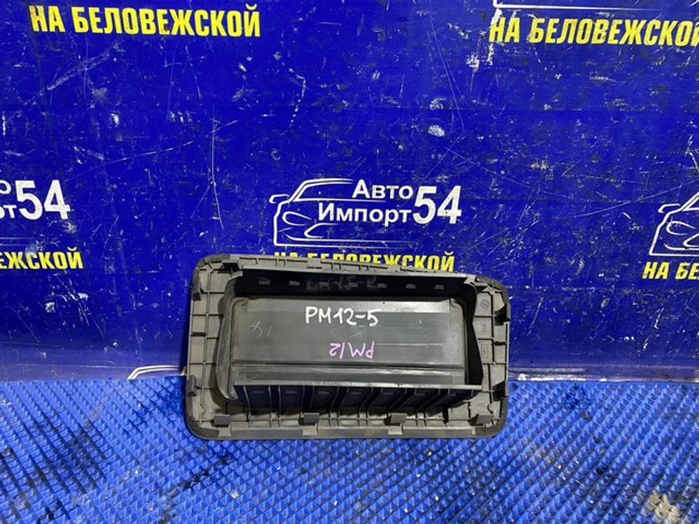 Подушка безопасности пассажирская NISSAN LIBERTY 1999