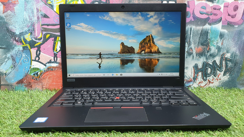 Ультрабук Lenovo i3-8/4 Gb/FHD покупка/продажа