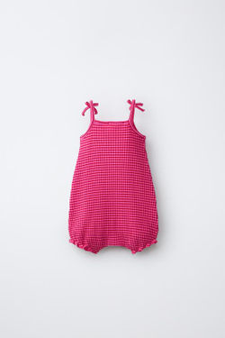 ZARA КОМБИНЕЗОН В ПОЛОСКУ С ЦВЕТКОМ, ЦВЕТ ФУКСИИ