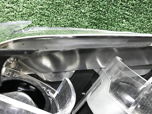 Битая Фара правая BMW X1 F48 (2015-2019) LED