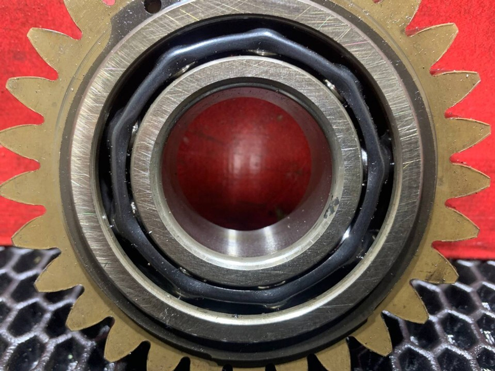 Шестерня промежуточная