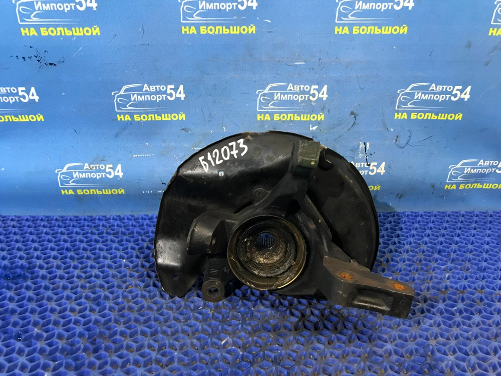 Ступица передняя левая TOYOTA RAUM 1997-2003