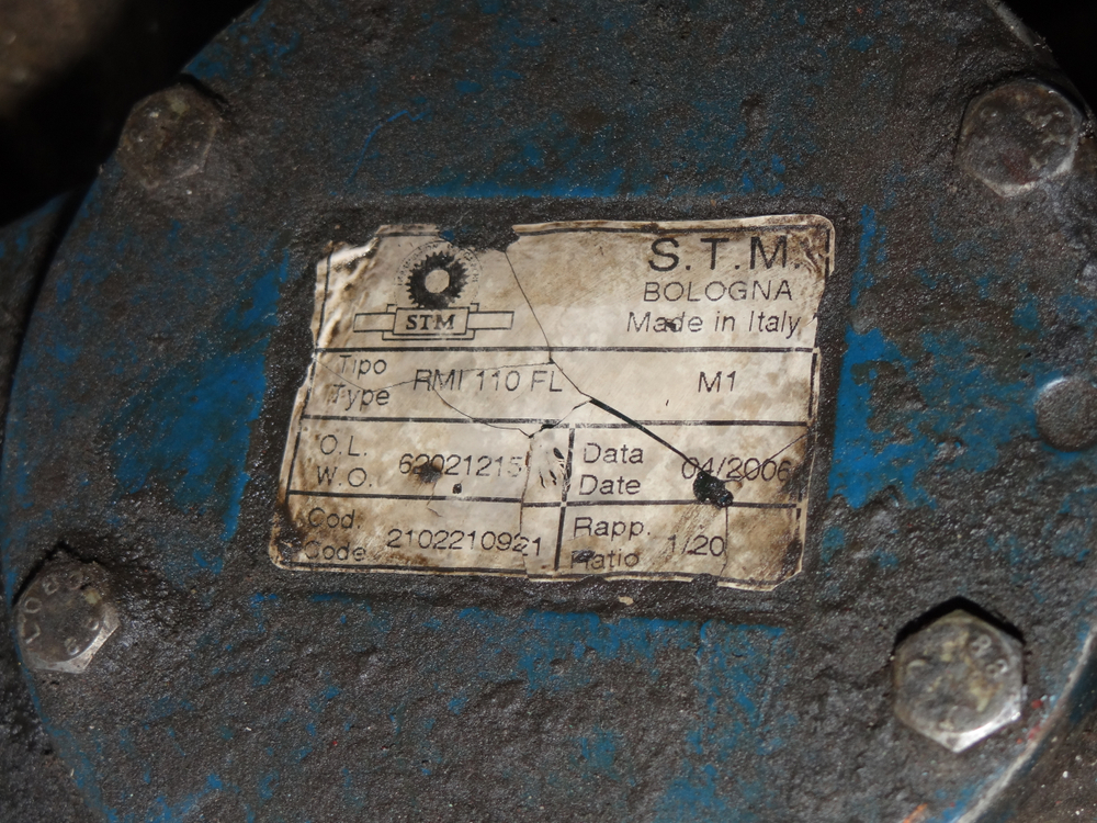 Электродвигатель АИР 100L 4У3 в комплекте с мотор-редуктором RMI 110 FL